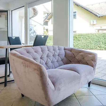 Apartma Papillon * Lublana