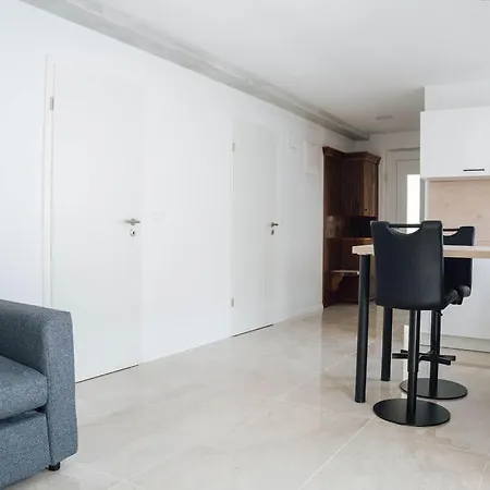 Apartma Papillon Апартаменти *