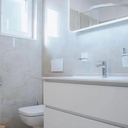 Apartma Papillon Апартаменти *
