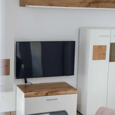 Апартаменти Apartma Papillon Любляна